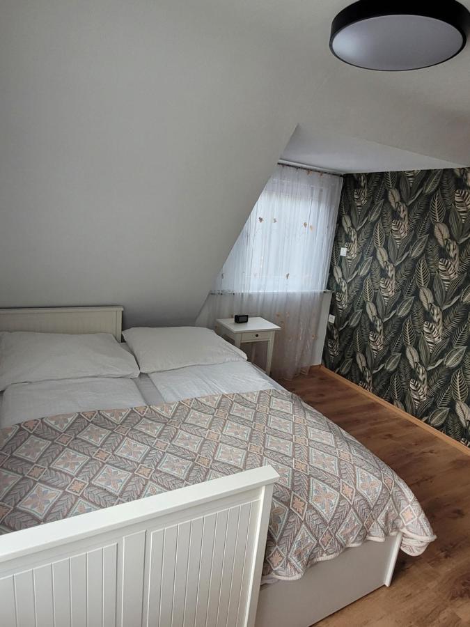 Apartment Ferienwohnung Steigwaldweg Würzburg Dış mekan fotoğraf